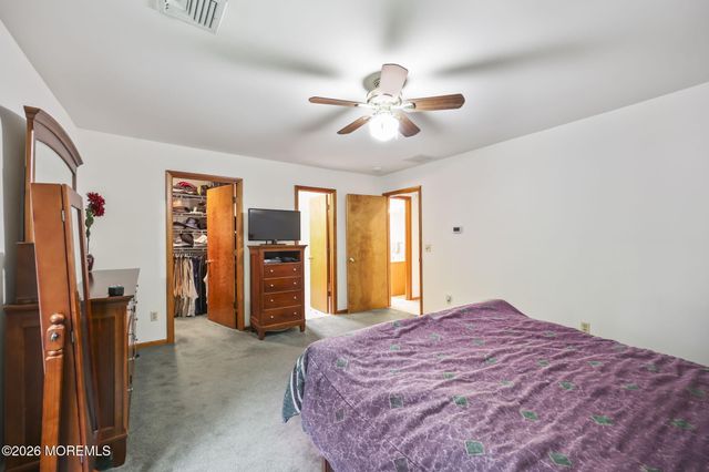 264 Windeler Road, Howell, NJ 07731