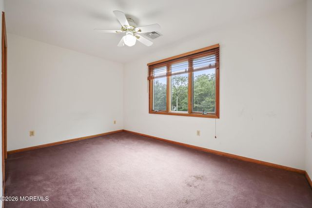 264 Windeler Road, Howell, NJ 07731
