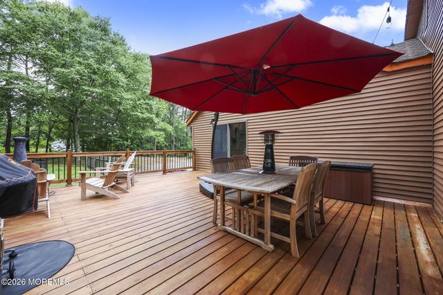 264 Windeler Road, Howell, NJ 07731