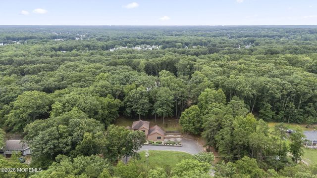 264 Windeler Road, Howell, NJ 07731