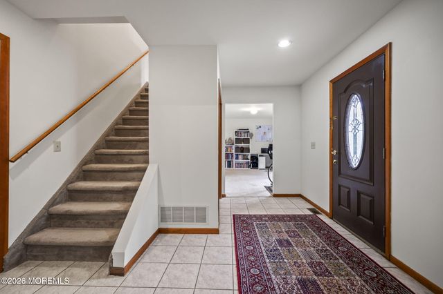 264 Windeler Road, Howell, NJ 07731