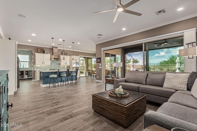 3310 TEN BEARS Circle, Wickenburg, AZ 85390