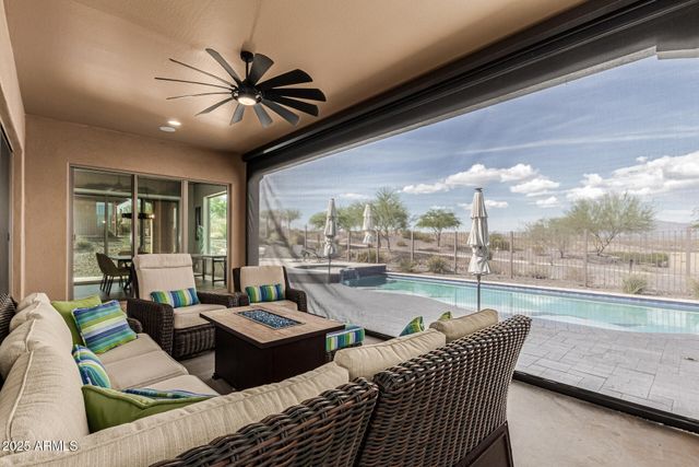 3310 TEN BEARS Circle, Wickenburg, AZ 85390