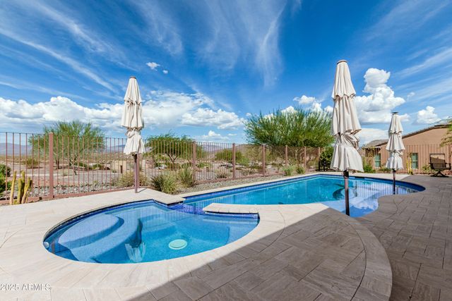 3310 TEN BEARS Circle, Wickenburg, AZ 85390