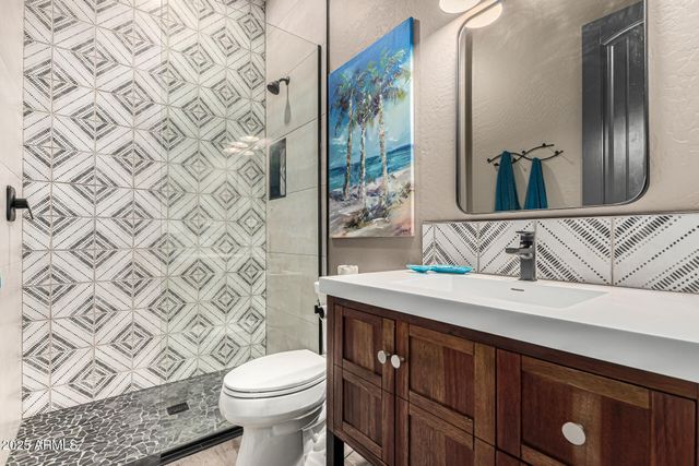 3310 TEN BEARS Circle, Wickenburg, AZ 85390