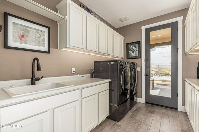 3310 TEN BEARS Circle, Wickenburg, AZ 85390