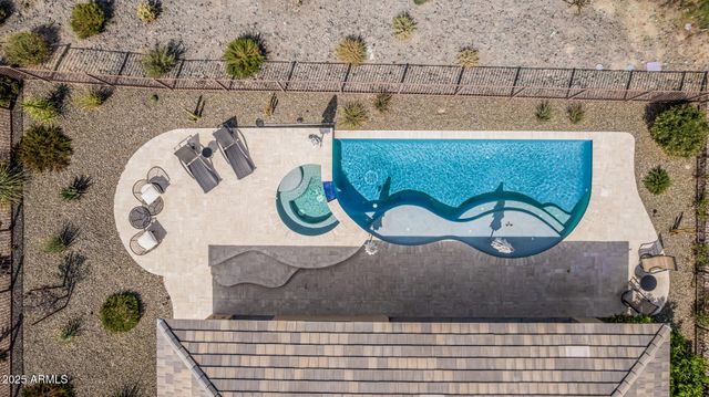 3310 TEN BEARS Circle, Wickenburg, AZ 85390