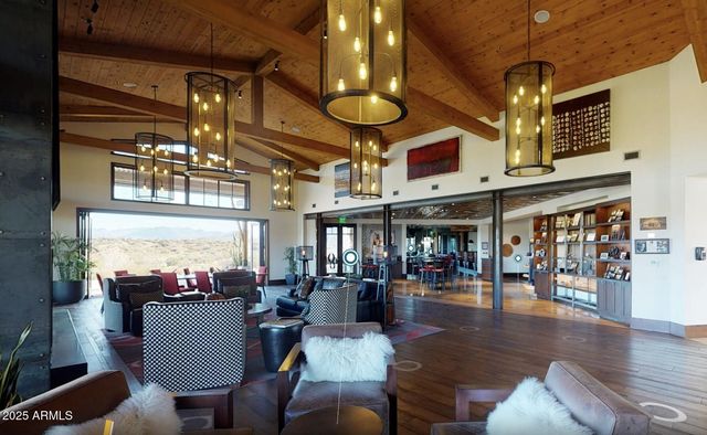 3310 TEN BEARS Circle, Wickenburg, AZ 85390