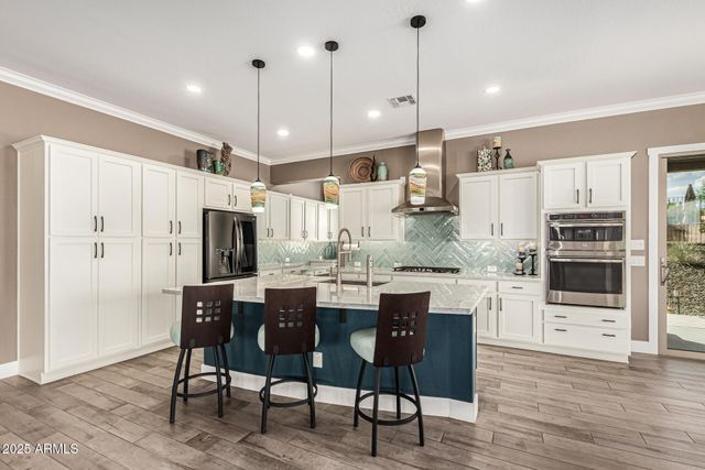 3310 TEN BEARS Circle, Wickenburg, AZ 85390