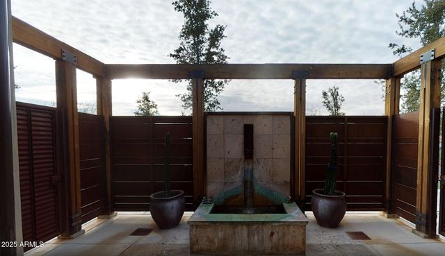 3310 TEN BEARS Circle, Wickenburg, AZ 85390