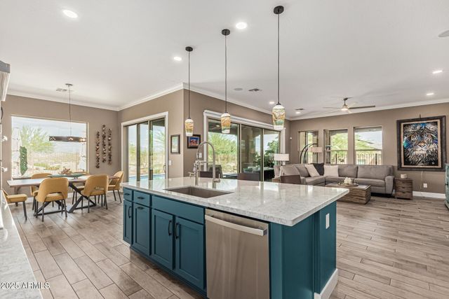 3310 TEN BEARS Circle, Wickenburg, AZ 85390