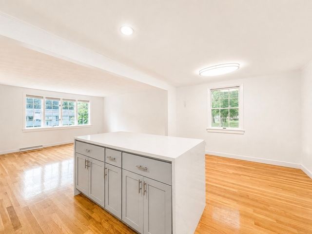 18 Linda St., Foxboro, MA 02035