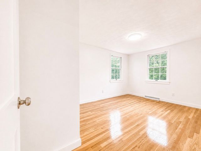 18 Linda St., Foxboro, MA 02035