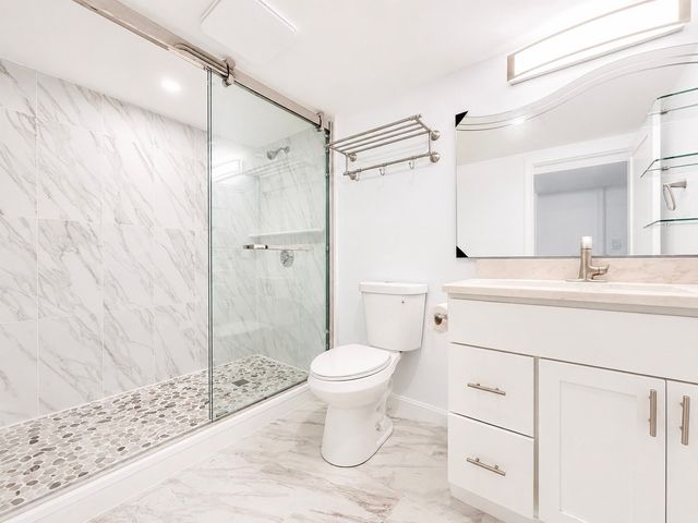 18 Linda St., Foxboro, MA 02035