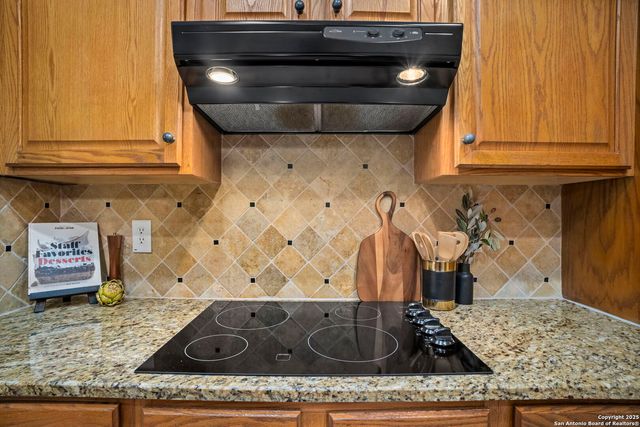 12 Weatherford, San Antonio, TX 78248