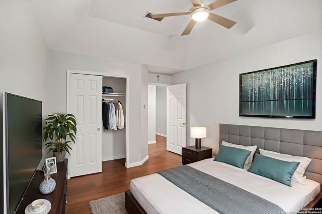 12 Weatherford, San Antonio, TX 78248