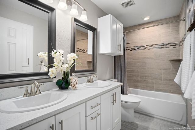 12 Weatherford, San Antonio, TX 78248