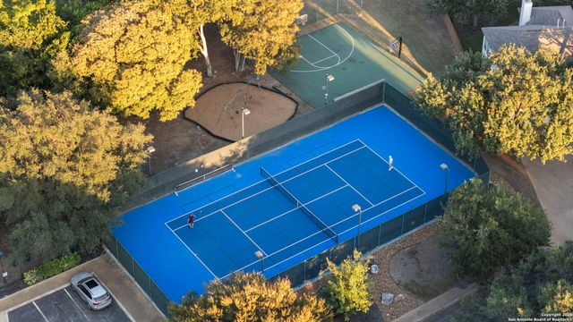 12 Weatherford, San Antonio, TX 78248