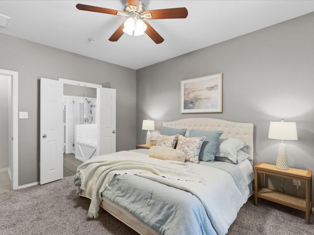 1020 Grey Fox Drive, Savannah, TX 76227