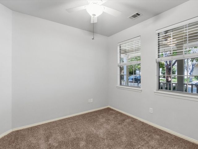 1020 Grey Fox Drive, Savannah, TX 76227