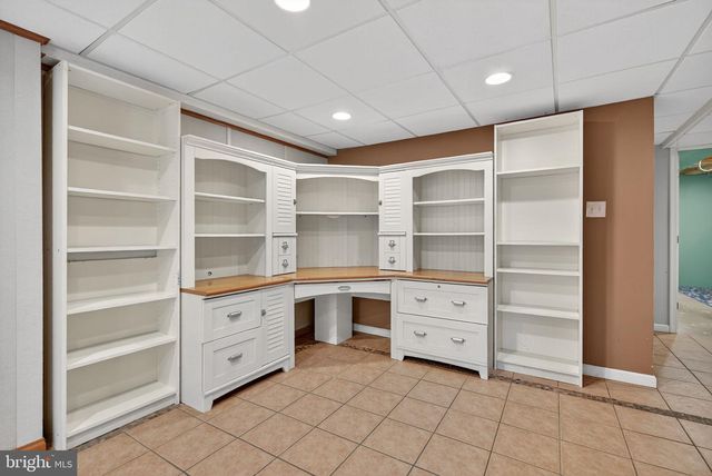 1396 JOHNNYCAKE LN, Harpers Ferry, WV 25425
