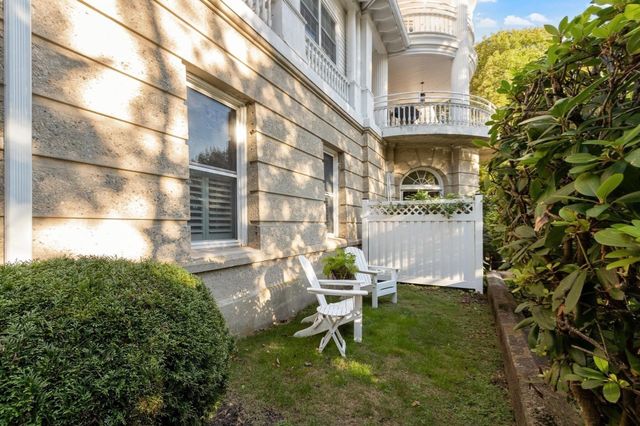 1401 Great Pond Road 2, North Andover, MA 01845