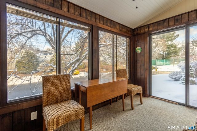 159 Hollister Way North 159, Glastonbury, CT 06033