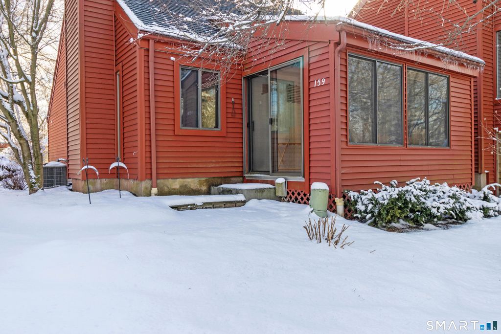 159 Hollister Way North 159, Glastonbury, CT 06033