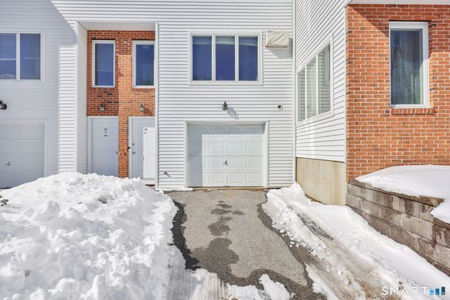 48 Eastbrook Heights C, Mansfield, CT 06250