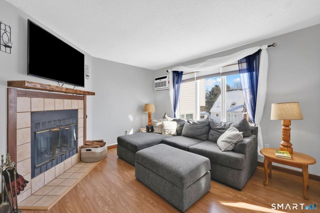 48 Eastbrook Heights C, Mansfield, CT 06250