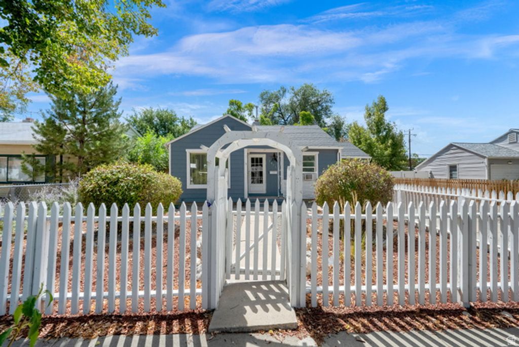 1411 W AMERICAN AVE, Salt Lake City, UT 84104 — exterior