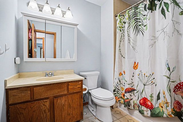 1132 Wishing Well Lane, Naperville, IL 60564