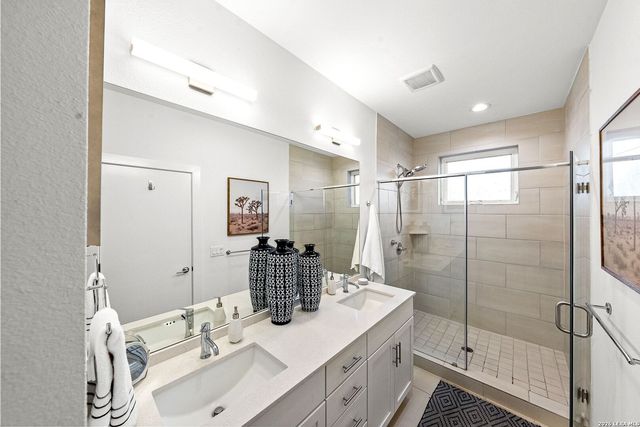 102 Tendick St Unit 806, San Antonio, TX 78209