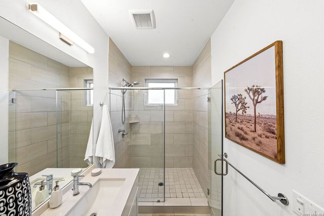 102 Tendick St Unit 806, San Antonio, TX 78209