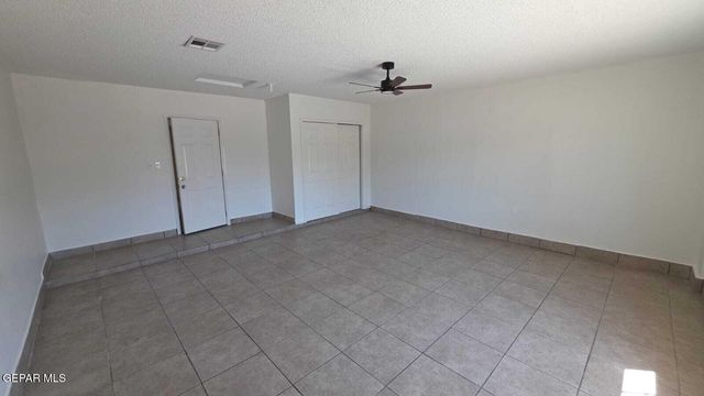 1529 PLAZA VERDE Drive, El Paso, TX 79912