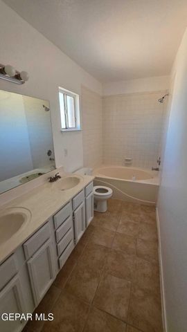 1529 PLAZA VERDE Drive, El Paso, TX 79912