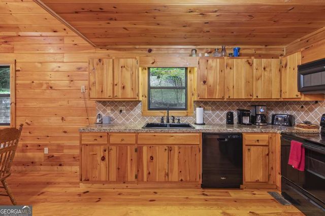 795 Fugue Drive, Ellijay, GA 30540