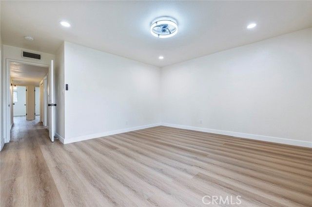 5167 E Balch Avenue, Fresno, CA 93727