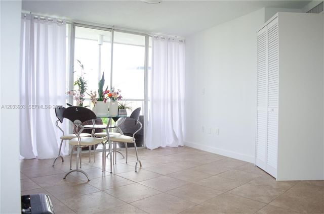 6995 NW 186th St E509, Hialeah, FL 33015