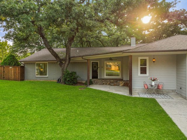 149 Redwood Drive, Highland Village, TX 75077
