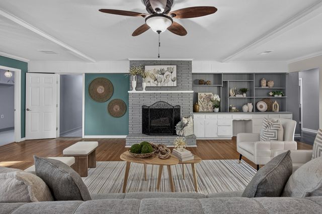 149 Redwood Drive, Highland Village, TX 75077