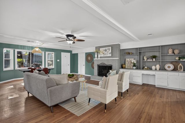 149 Redwood Drive, Highland Village, TX 75077