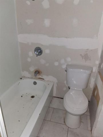 1001 CARLTON STREET, Clearwater, FL 33755