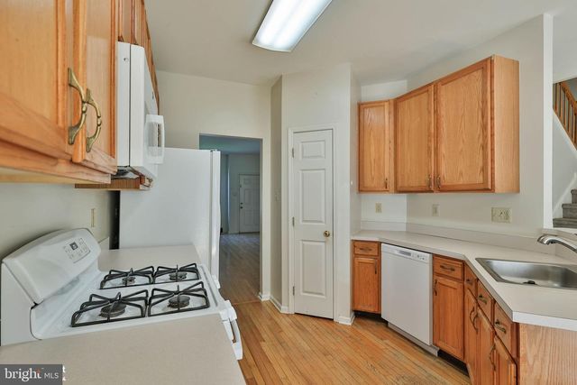 8145 CROSS CREEK CIR, Breinigsville, PA 18031