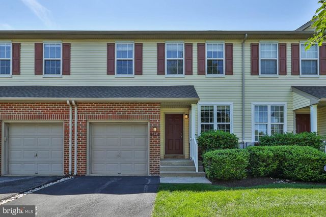 8145 CROSS CREEK CIR, Breinigsville, PA 18031
