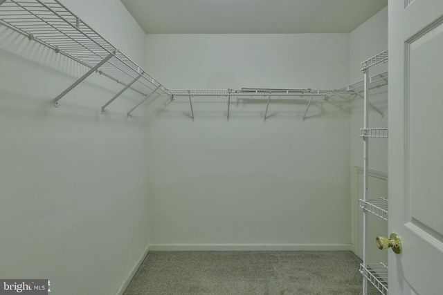 8145 CROSS CREEK CIR, Breinigsville, PA 18031