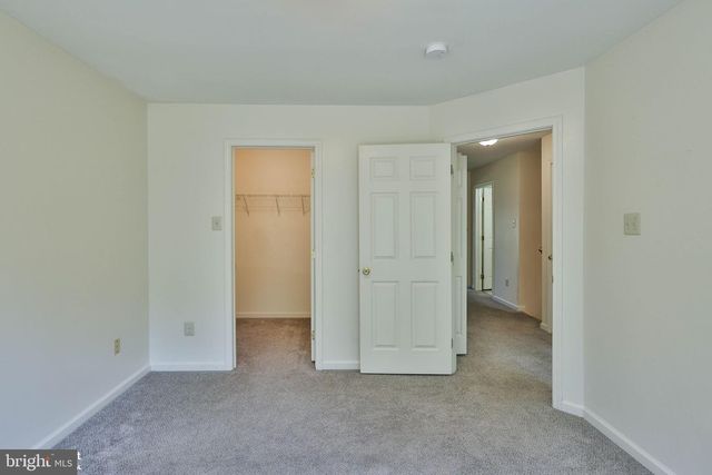 8145 CROSS CREEK CIR, Breinigsville, PA 18031