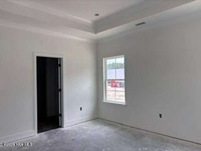 300 Eastwood Drive, Wallace, NC 28466