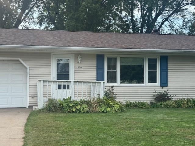 1220 Perry Street, Chippewa Falls, WI 54729