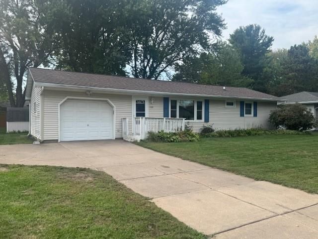 1220 Perry Street, Chippewa Falls, WI 54729